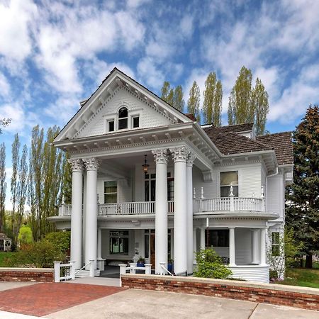 The Gibson Mansion Bed And Breakfast 미줄라 외부 사진