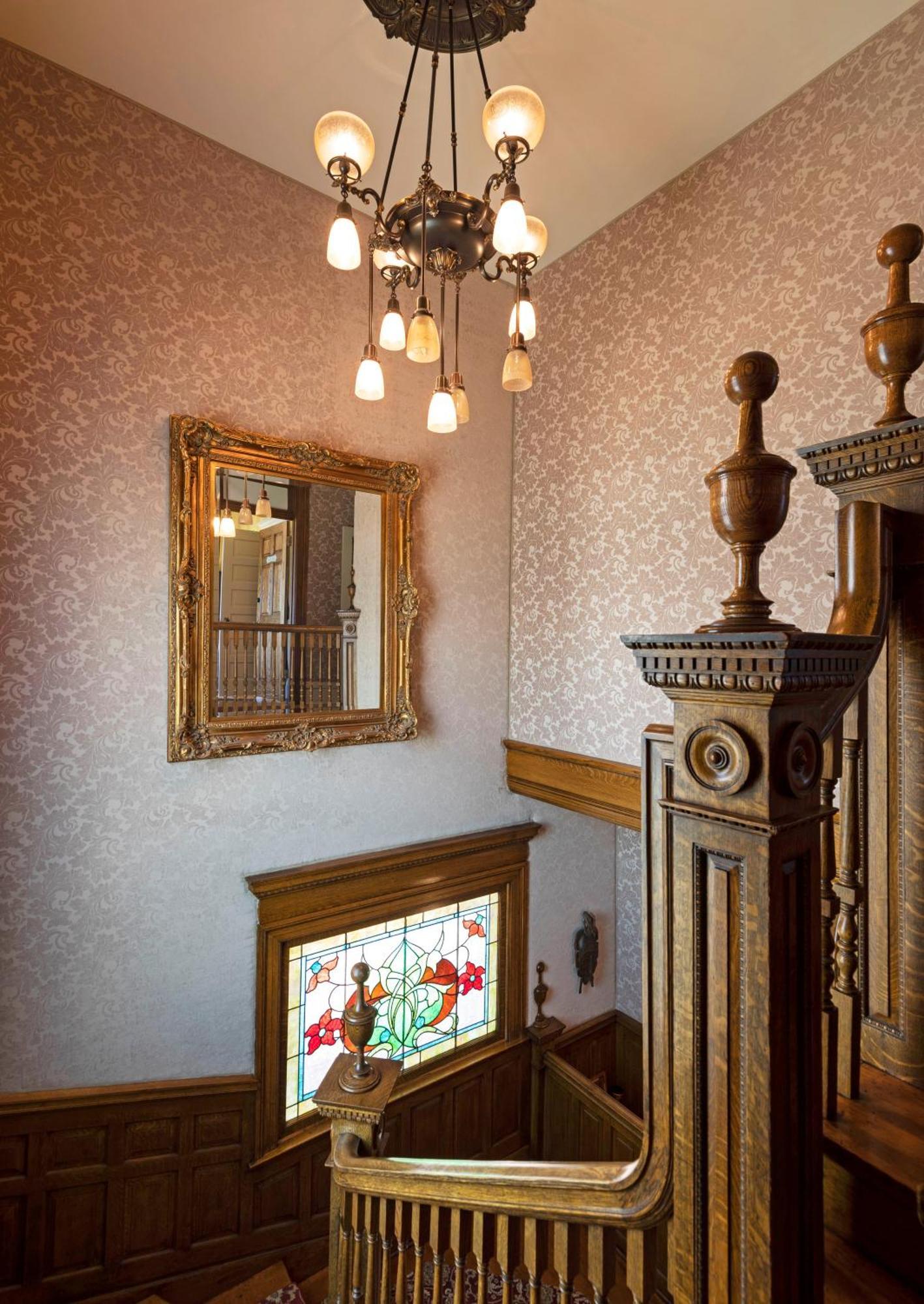 The Gibson Mansion Bed And Breakfast 미줄라 외부 사진
